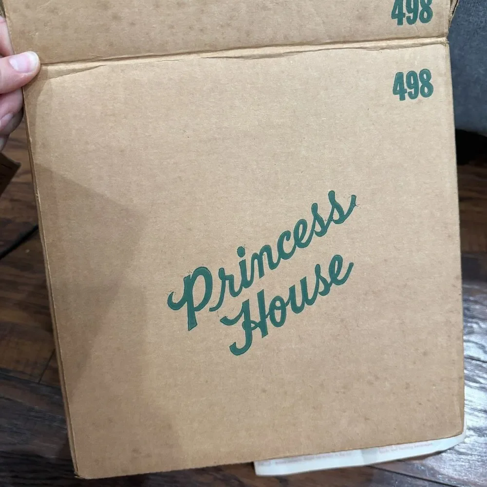 Princess House Wine Decanter 498 Bottle Diamond Cut Crystal in Box, crown, D8